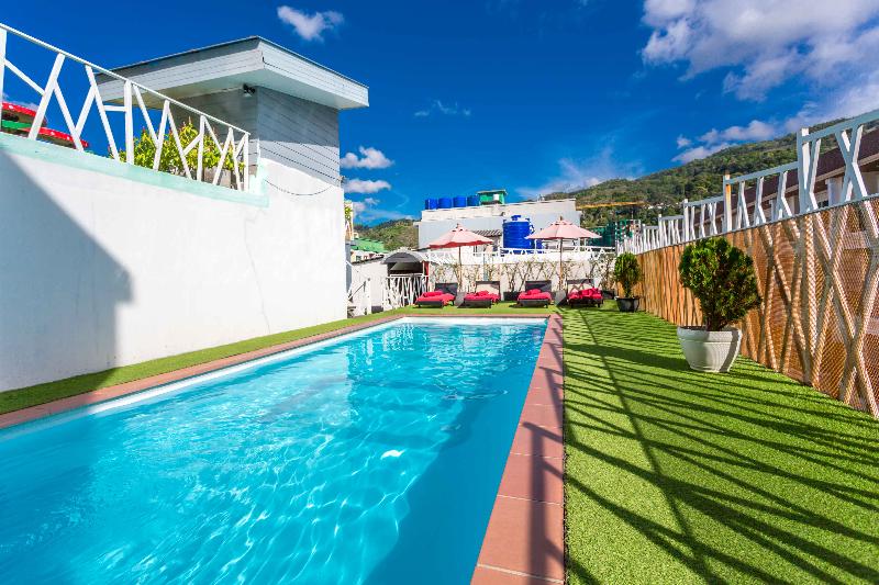 Pj Patong Resortel - Havuz