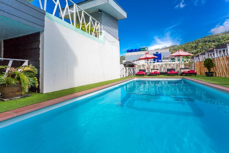 Pj Patong Resortel - Havuz