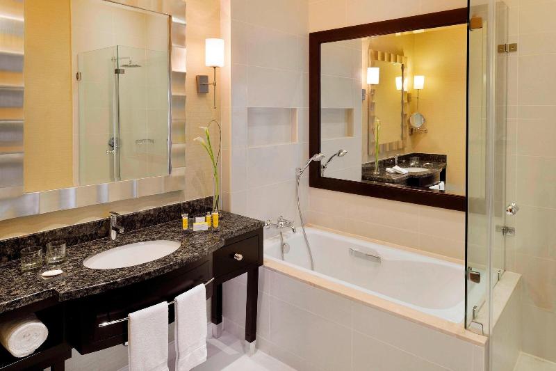 Marriott Marquis City Center Doha Hotel - Oda