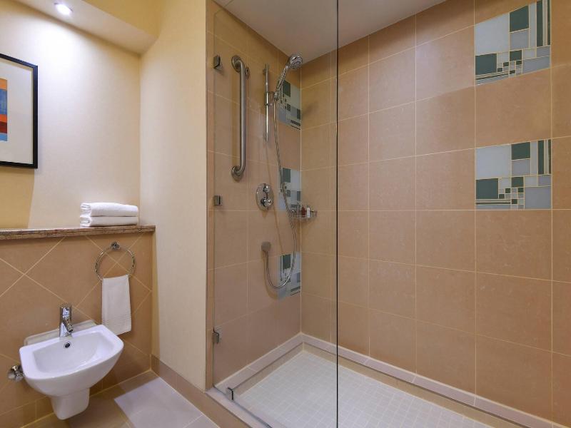Marriott Marquis City Center Doha Hotel - Oda