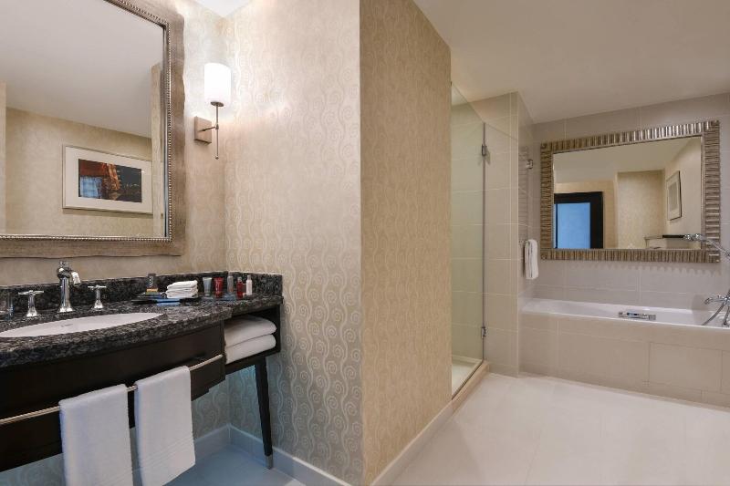 Marriott Marquis City Center Doha Hotel - Oda