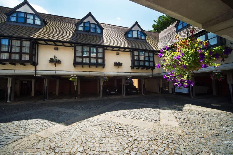 Buckingham Villiers Hotel - Teras