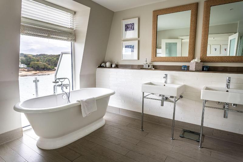 Salcombe Harbour Hotel - Oda