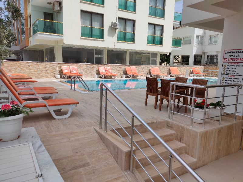 Altinersan Otel - Havuz