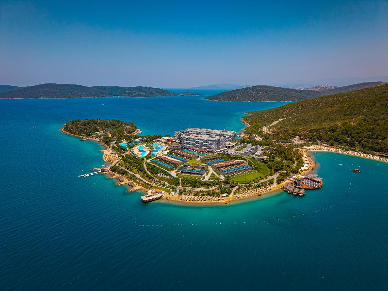 La Blanche Island - Genel