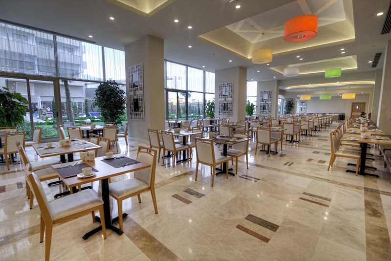 La Blanche Island - Restoran