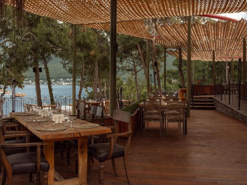 La Blanche Island - Restoran
