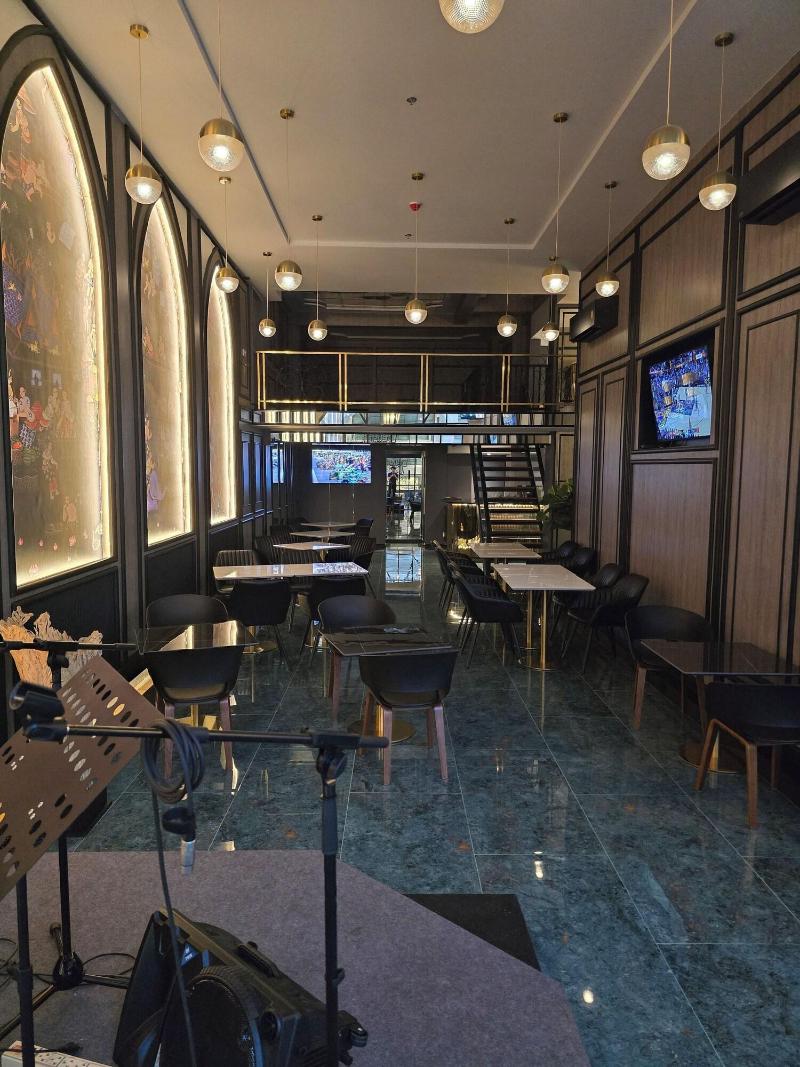 The Bless Hotel And Residence - Bar