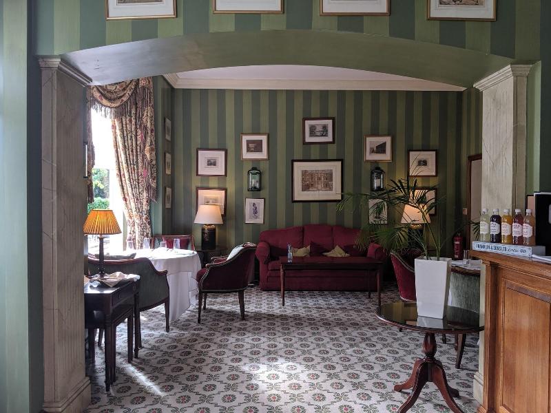 Cotswold Lodge - Bar