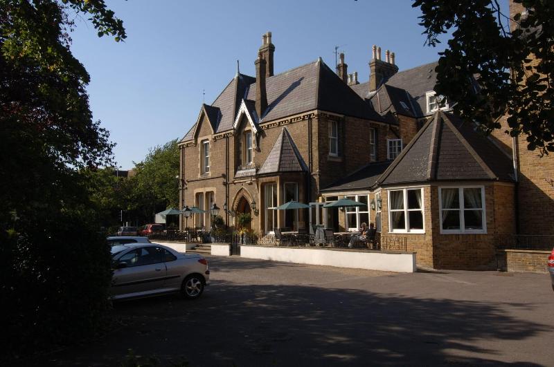 Cotswold Lodge - Genel