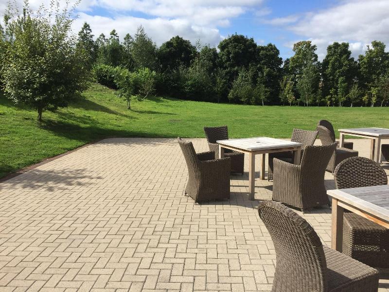 Radisson Blu East Midlands Airport - Teras