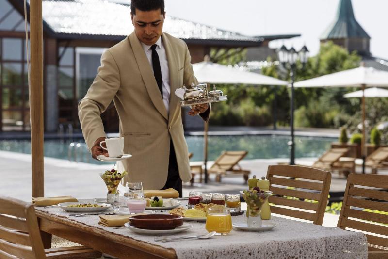 Michlifen Resort and Golf - Restoran