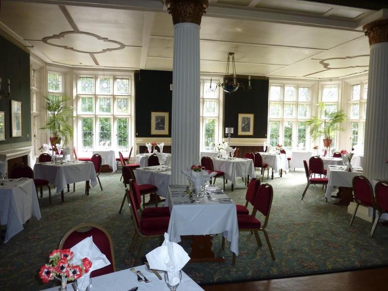 Cairn Hotel - Genel