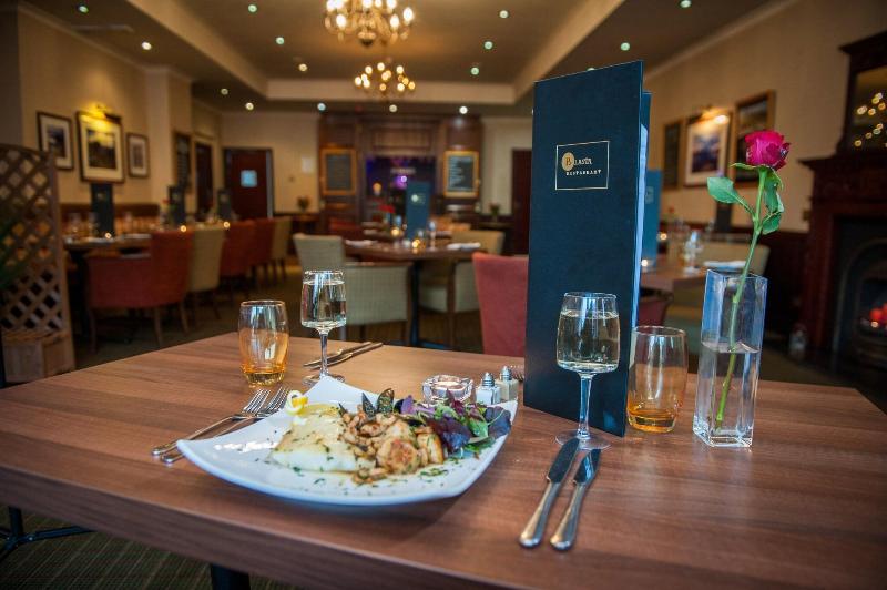 Royal Hotel - Restoran