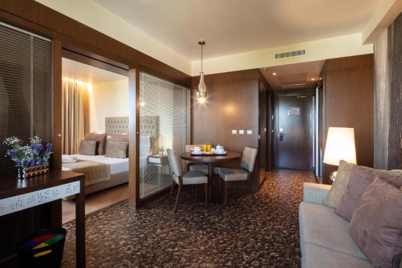 Neya Lisboa Hotel - Genel