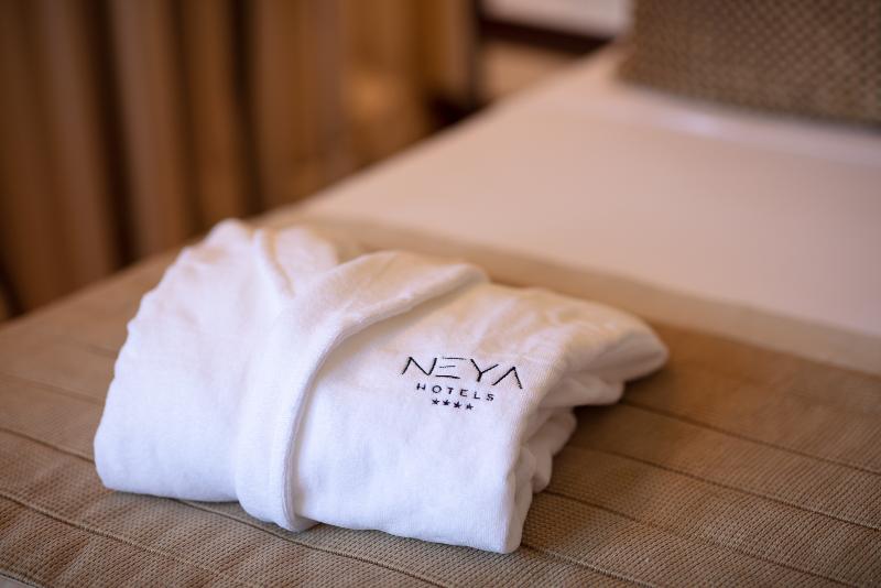 Neya Lisboa Hotel - Oda