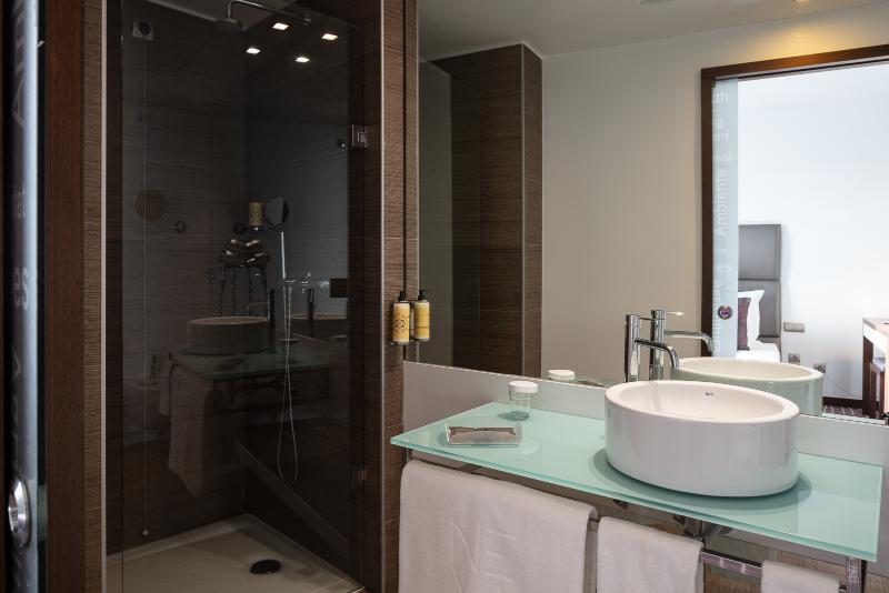 Neya Lisboa Hotel - Oda