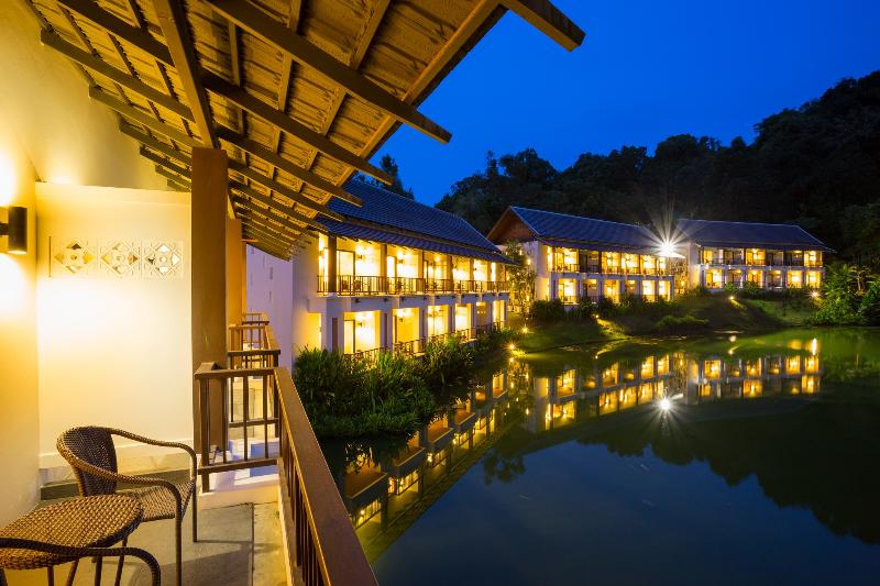 Tinidee Golf Resort Phuket - Genel