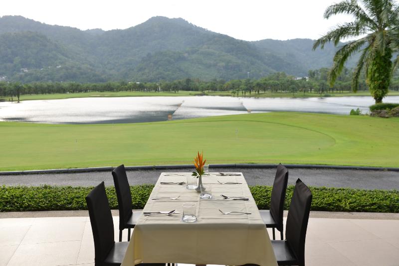 Tinidee Golf Resort Phuket - Restoran