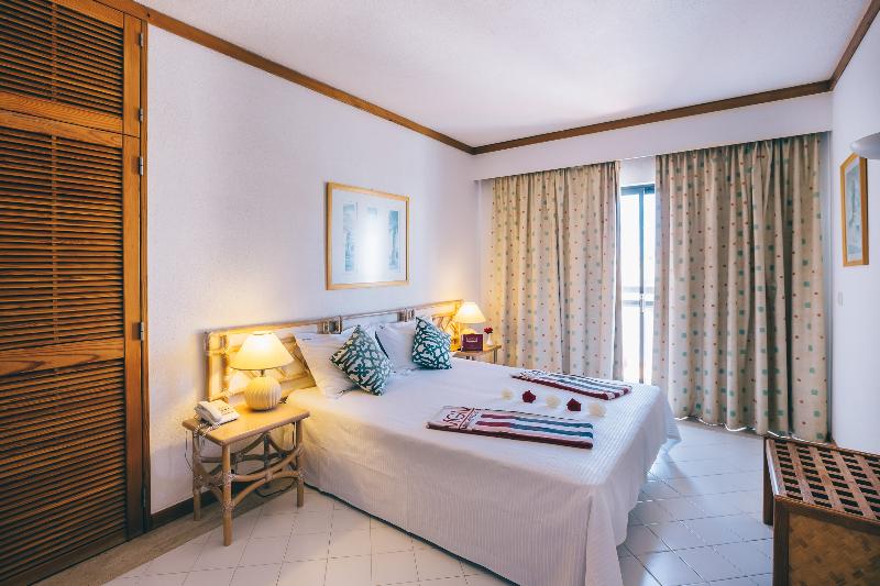 Muthu Oura Praia Hotel - Oda