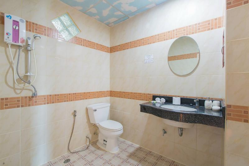 Patong Rai Rom Yen Resort SHA by ZUZU - Oda
