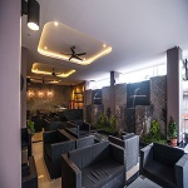 GU Hotel - Lobi