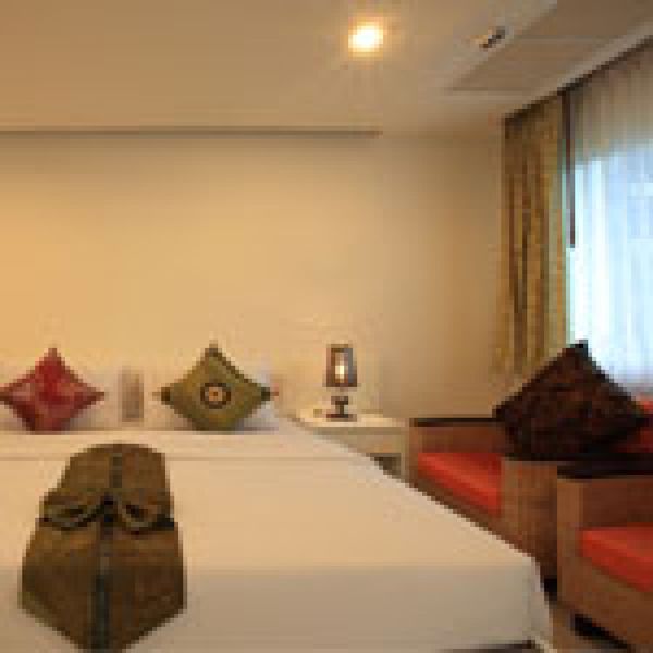 GU Hotel - Oda