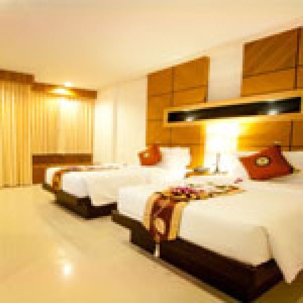 GU Hotel - Oda