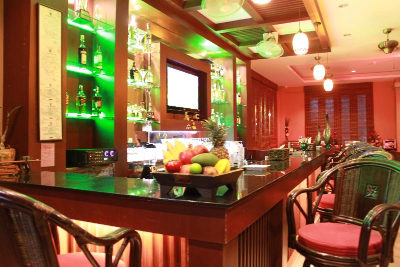 Patong Hemingway's Hotel - Bar