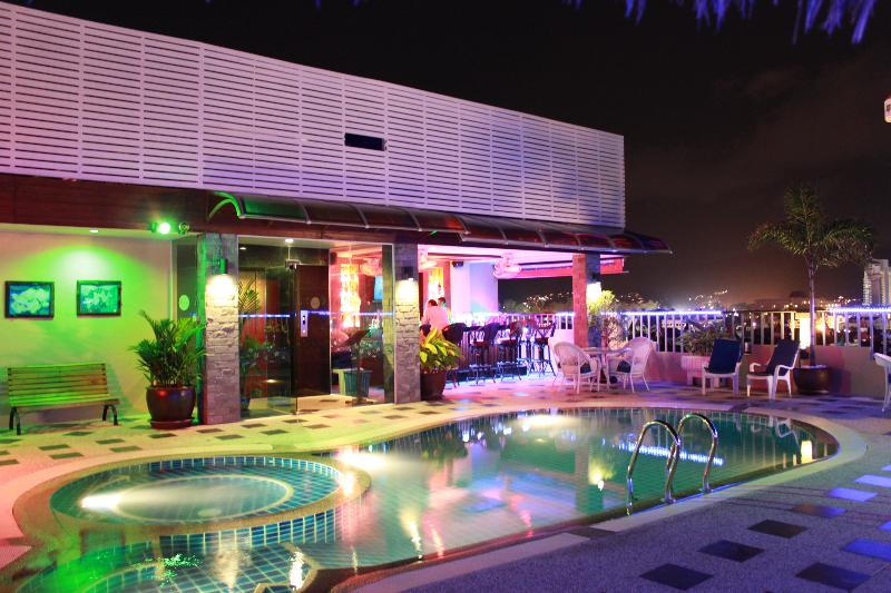 Patong Hemingway's Hotel - Bar