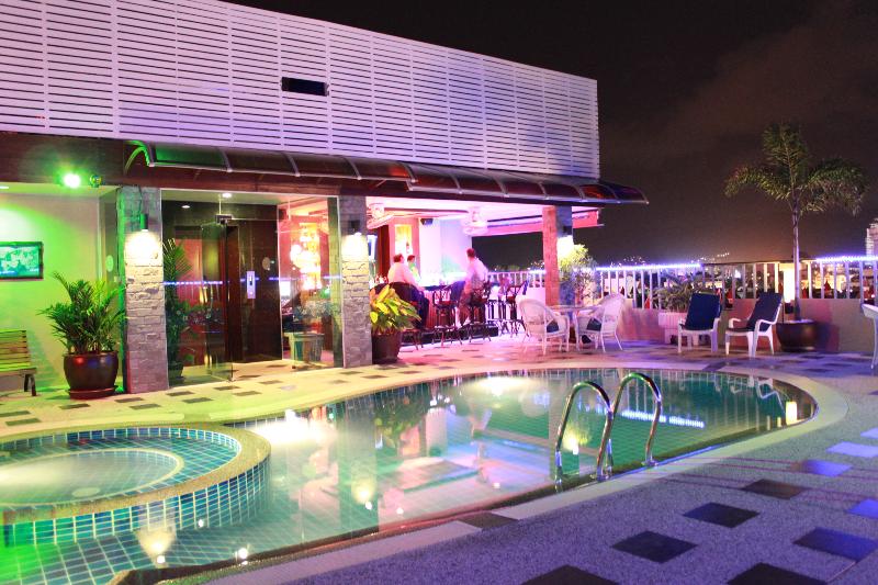 Patong Hemingway's Hotel - Bar