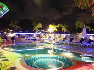 Patong Hemingway's Hotel fotoÄŸrafÄ±
