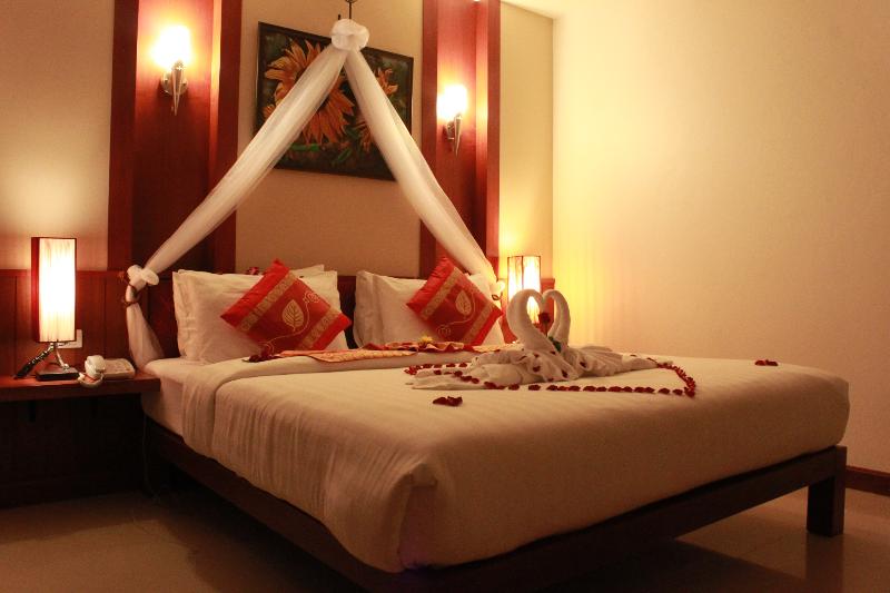 Patong Hemingway's Hotel - Oda