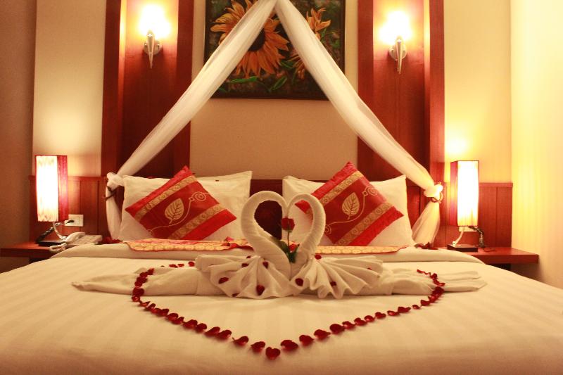 Patong Hemingway's Hotel - Oda