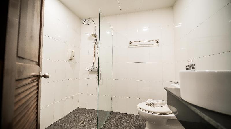 Patong Hemingway's Hotel - Oda
