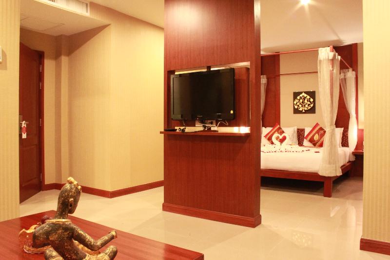 Patong Hemingway's Hotel - Oda