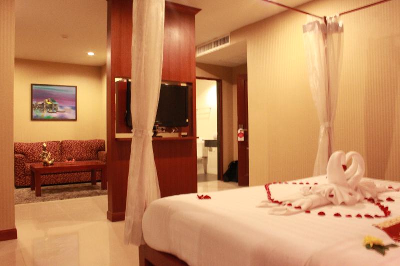 Patong Hemingway's Hotel - Oda