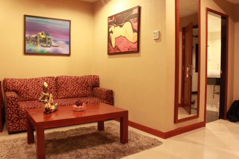 Patong Hemingway's Hotel - Oda