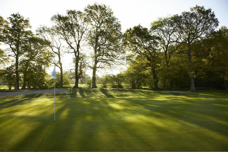 Lingfield Park Marriott Hotel & Country Club - Aktivite