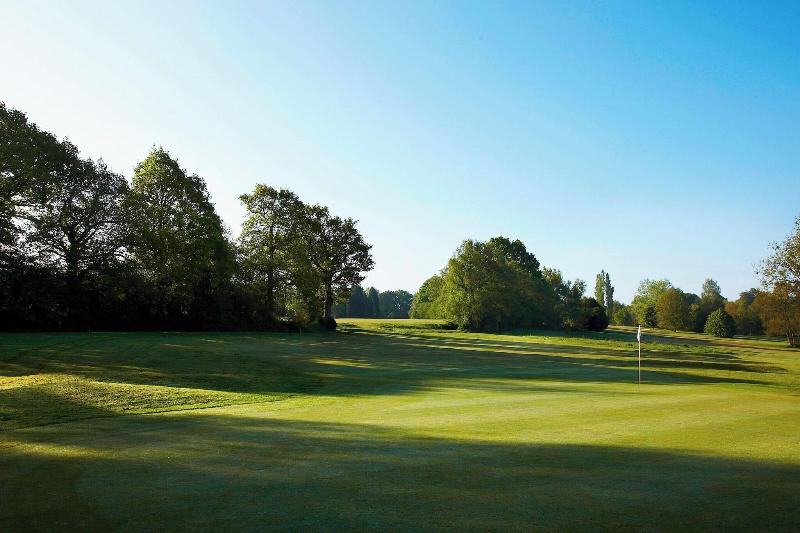 Lingfield Park Marriott Hotel & Country Club - Genel