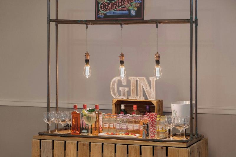 Delta Hotels by Marriott Tudor Park Country Club - Bar