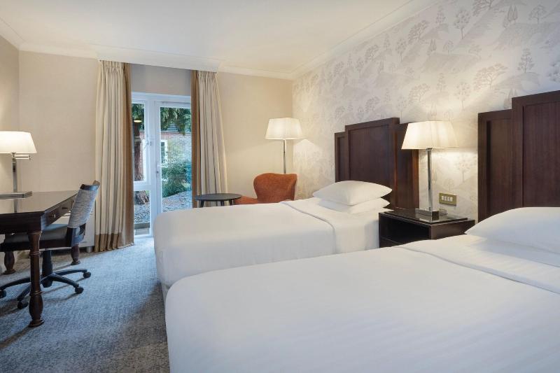 Delta Hotels by Marriott Tudor Park Country Club - Oda