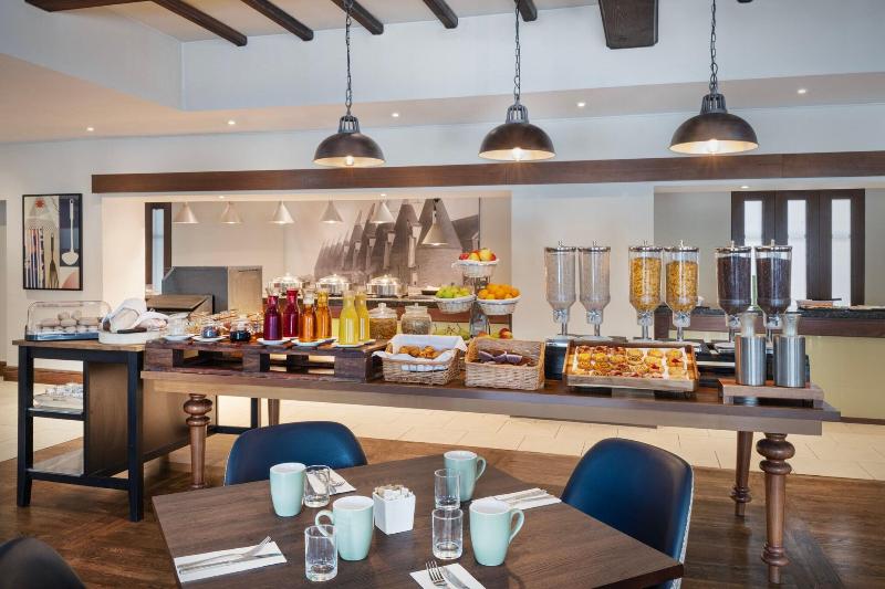 Delta Hotels by Marriott Tudor Park Country Club - Restoran