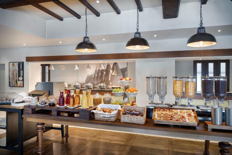 Delta Hotels by Marriott Tudor Park Country Club - Restoran