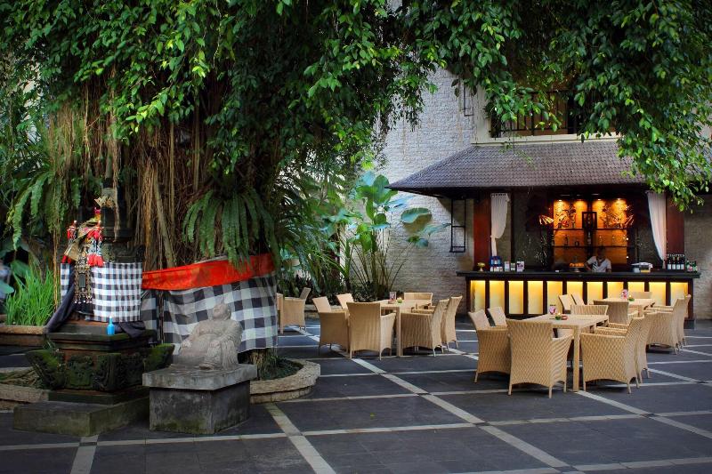 Best Western Resort Kuta - Bar