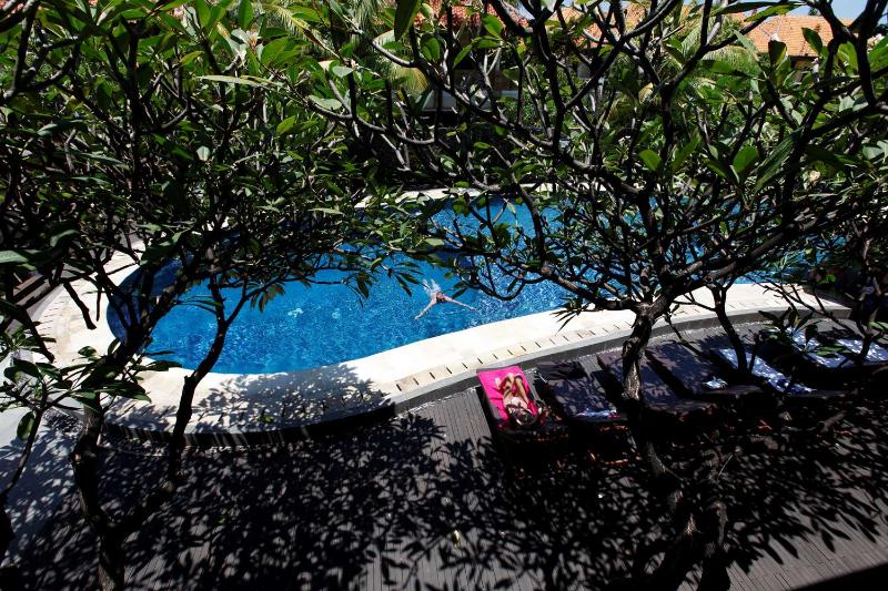 Best Western Resort Kuta - Havuz