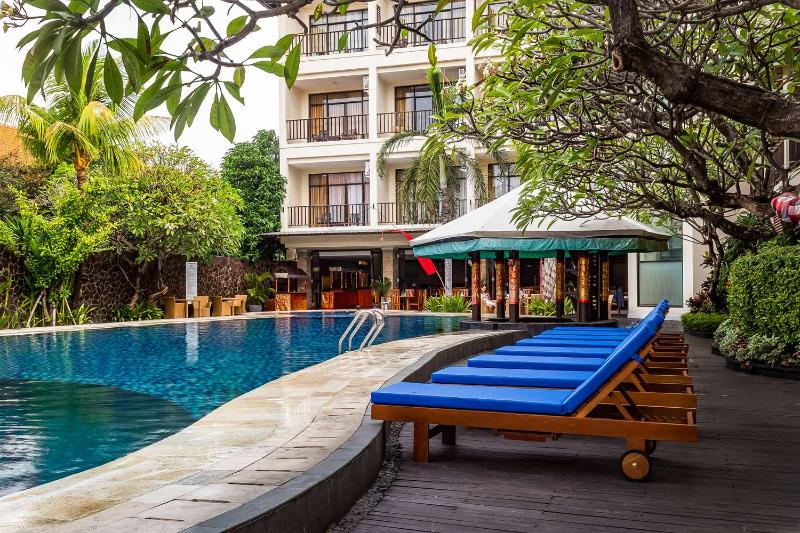 Best Western Resort Kuta - Havuz
