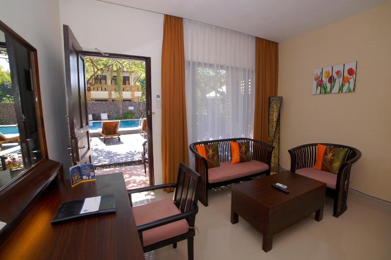 Best Western Resort Kuta - Havuz