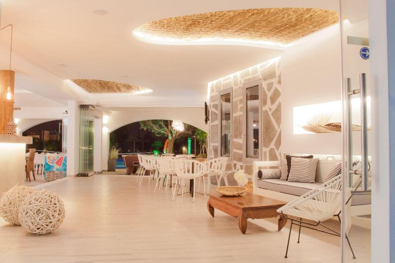 Malibu Boutique - Genel