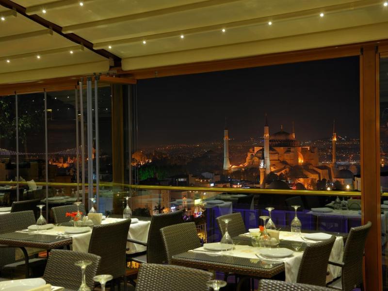 Burckin Suites Hotel - Restoran